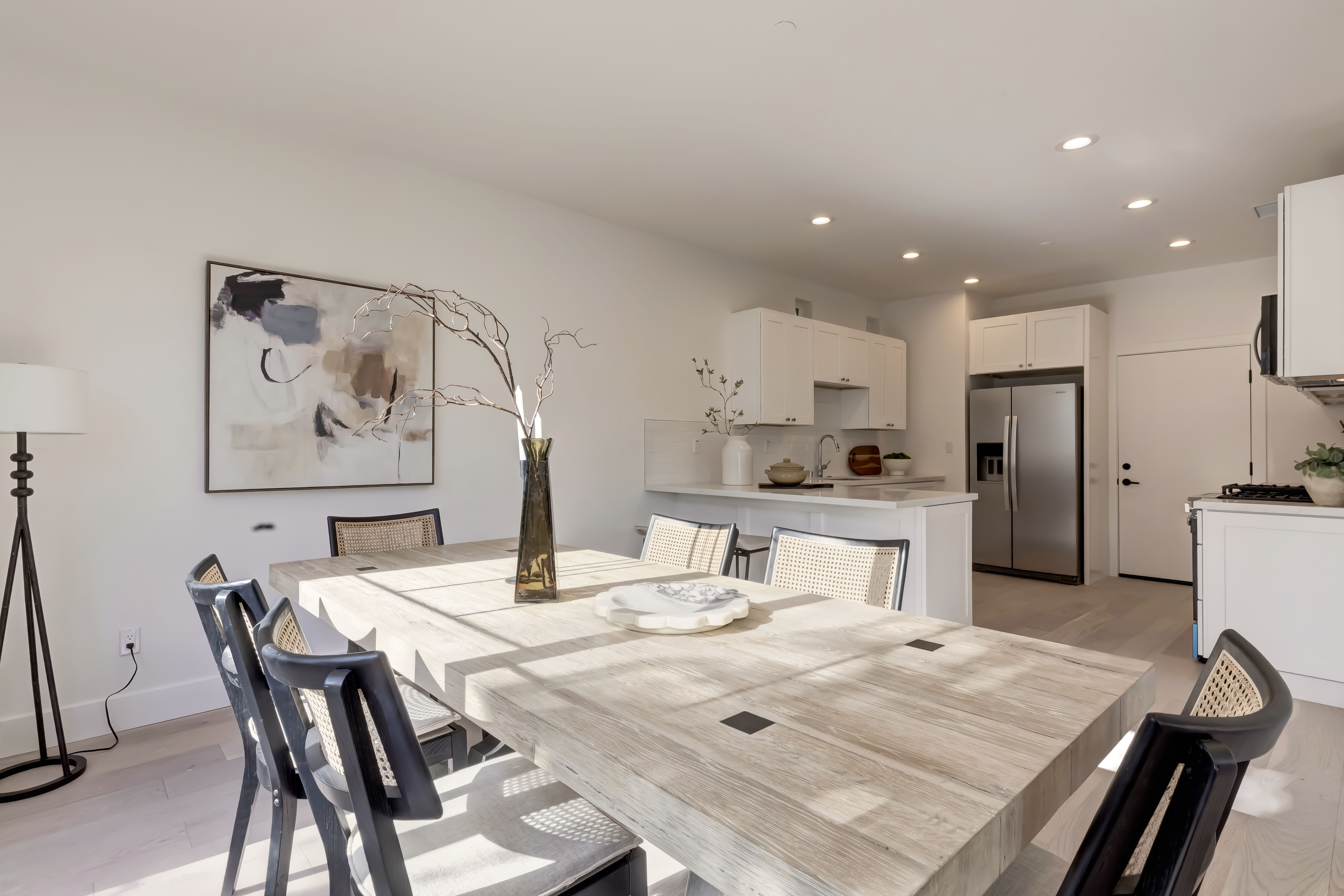 5213 Agustin Ln