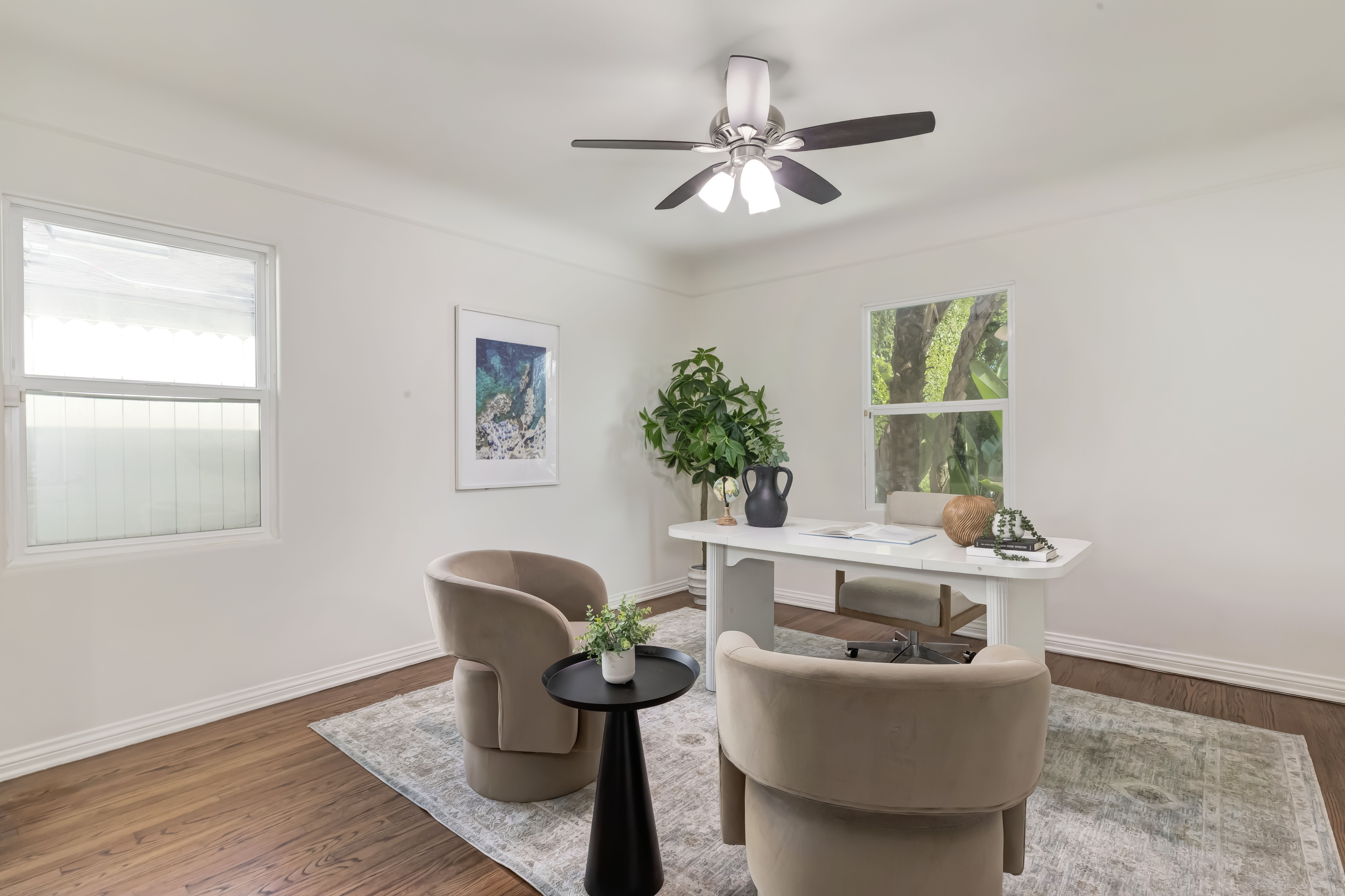 14707 W Sunset Blvd