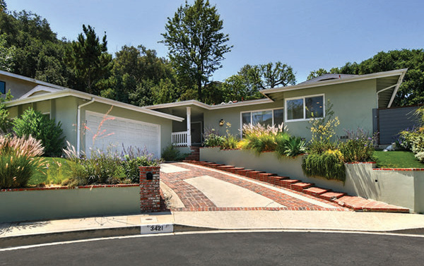 3421 Castlewoods Place