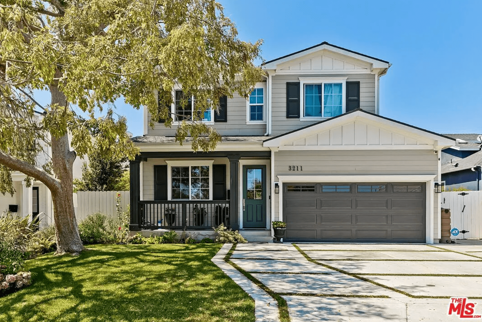 3211 Castle Heights Ave